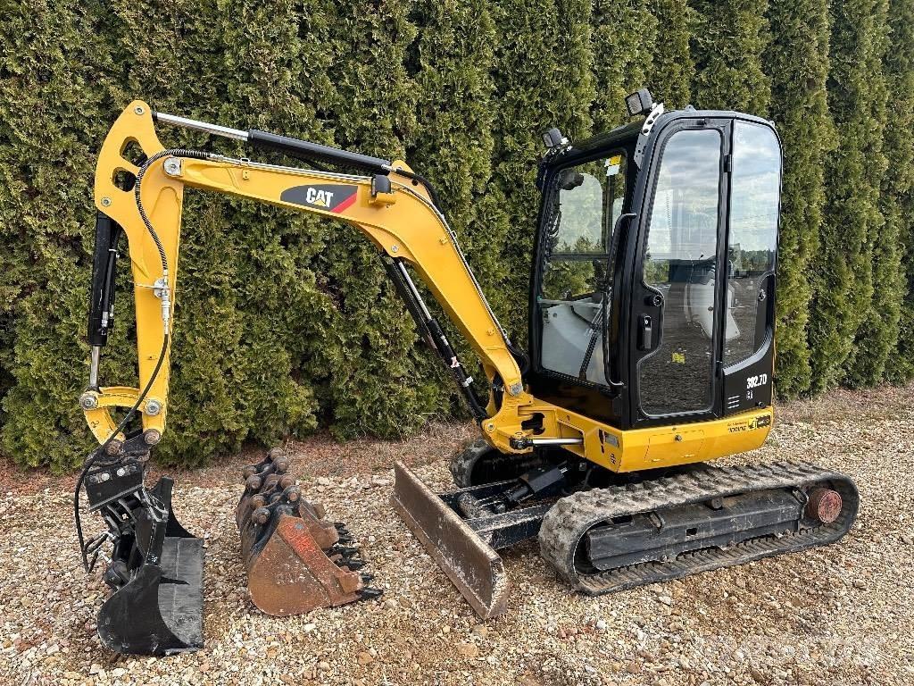 CAT 302.7 D CR Mini kotrók < 7t