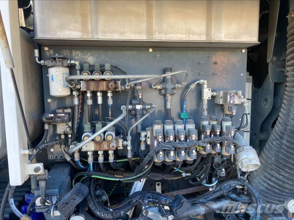 Scania G 410 Utcaseprő teherautók