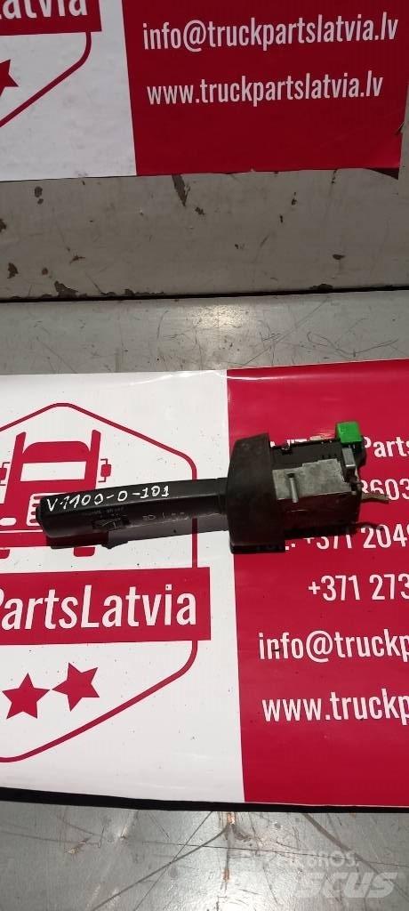 Volvo FH 12.   3944025 Vezetőfülke és belső tartozékok