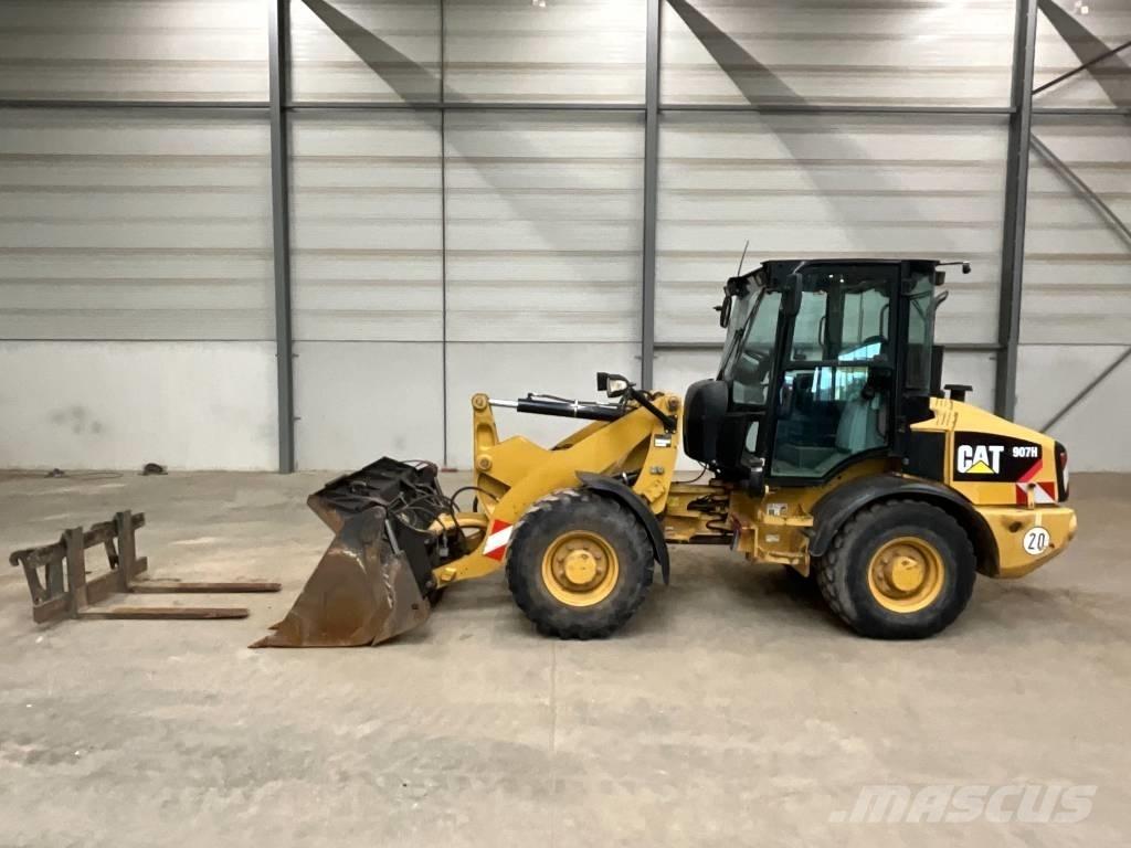 CAT 907 H 2 Gumikerekes homlokrakodók
