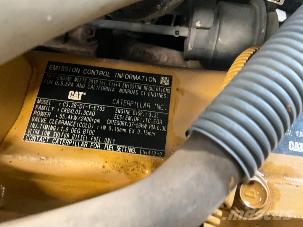 CAT 907 H 2 Gumikerekes homlokrakodók