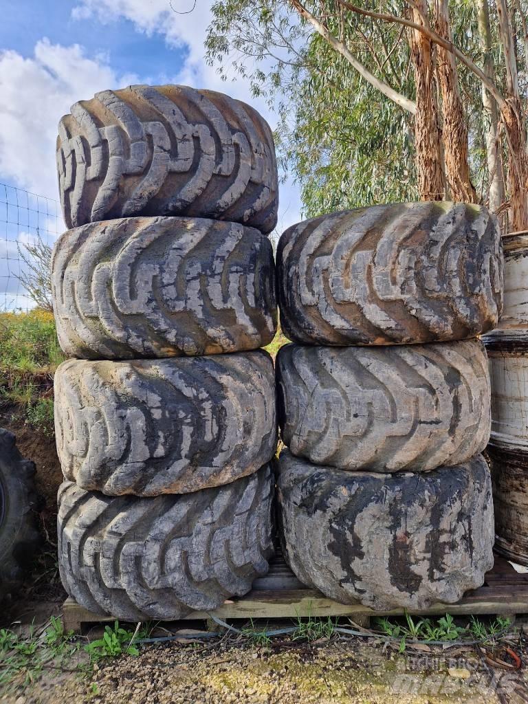 Nokian 710/45 26.5 Gumiabroncsok, kerekek és felnik