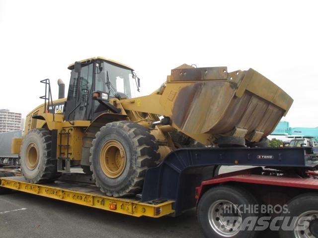 CAT 966H Gumikerekes homlokrakodók