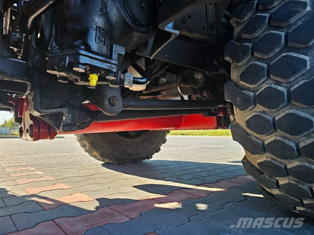 Unimog U400 Hidraulikus konténerszállító