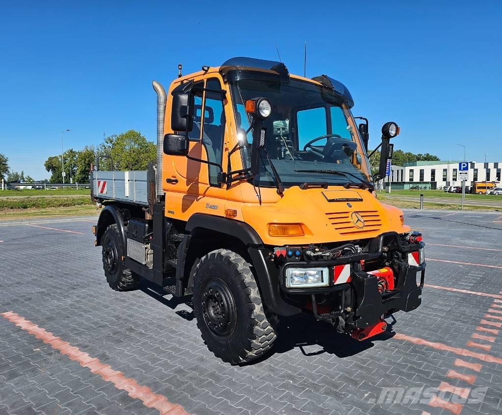 Unimog U400 Hidraulikus konténerszállító