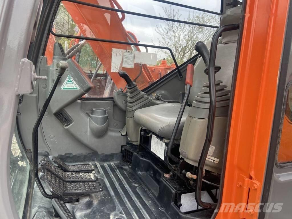 Hitachi ZX 80 Közepes (midi) kotrók 7 t - 12 t