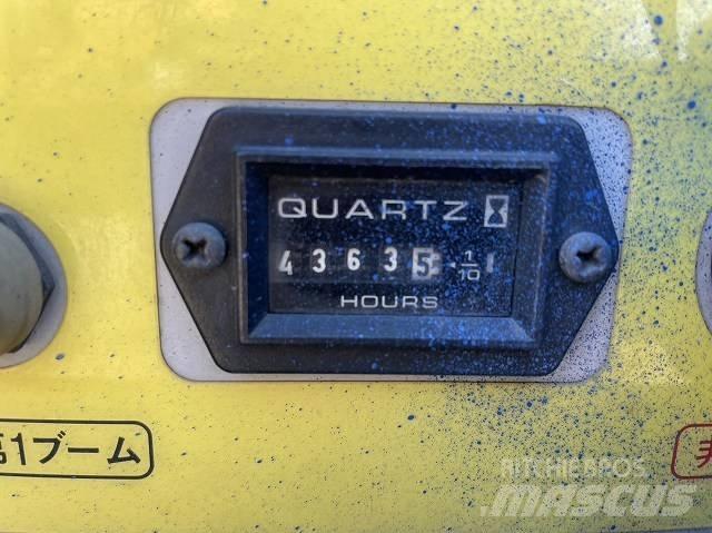 Maeda HF090-3 Karos emelők