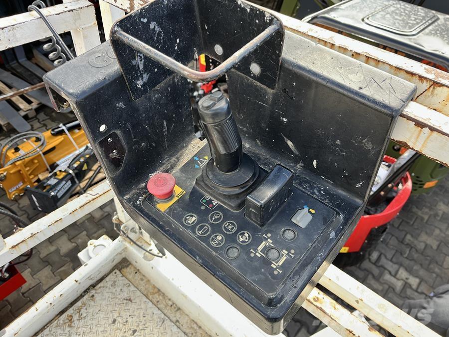 Genie GS4069 RT Ollós emelők