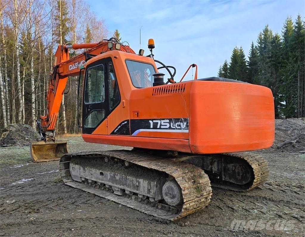 Daewoo S175LC-V Lánctalpas kotrók