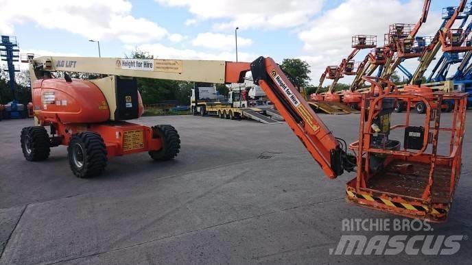 JLG 800AJ Karos emelők