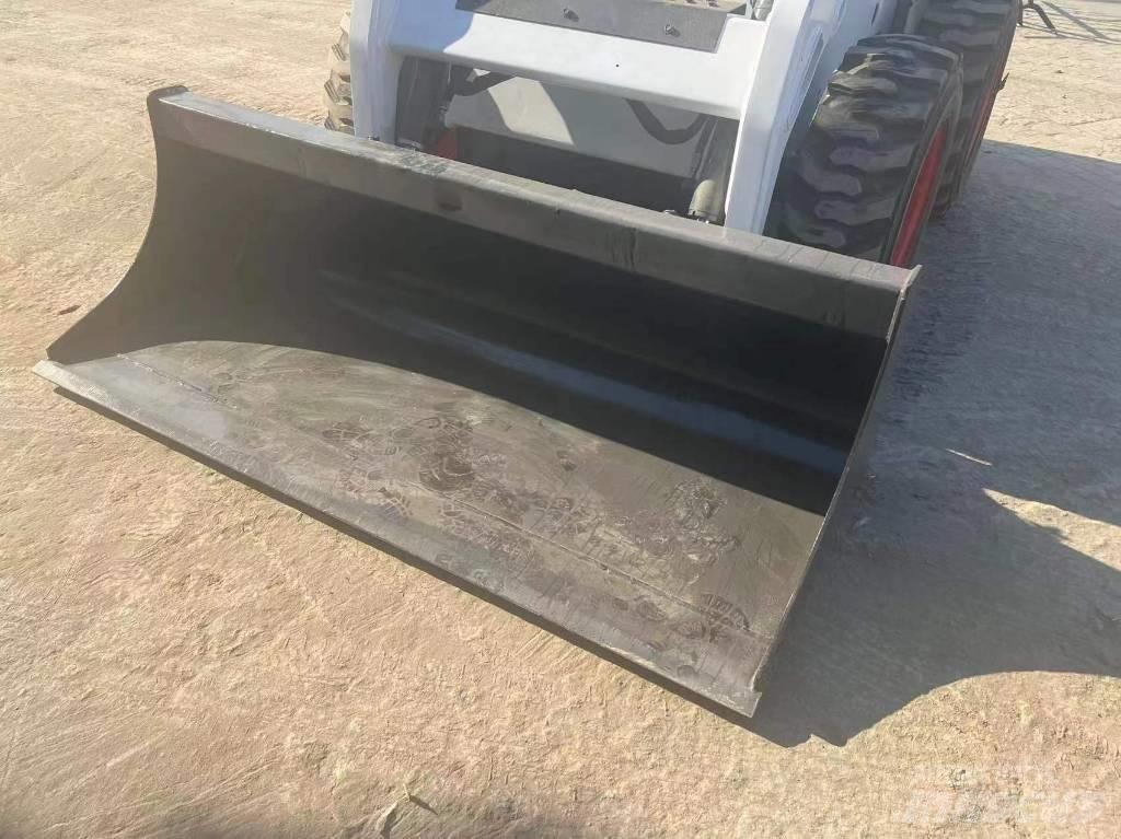 Bobcat S 185 Kompaktrakodók