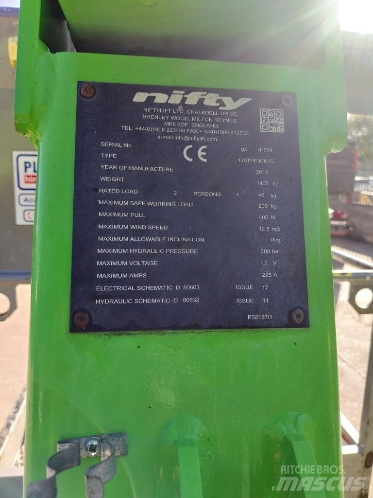 Niftylift 120TPE Pótkocsira szerelt emelők és állványok