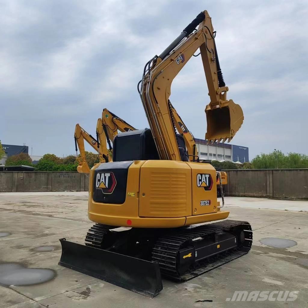 CAT 307E2 Mini kotrók < 7t
