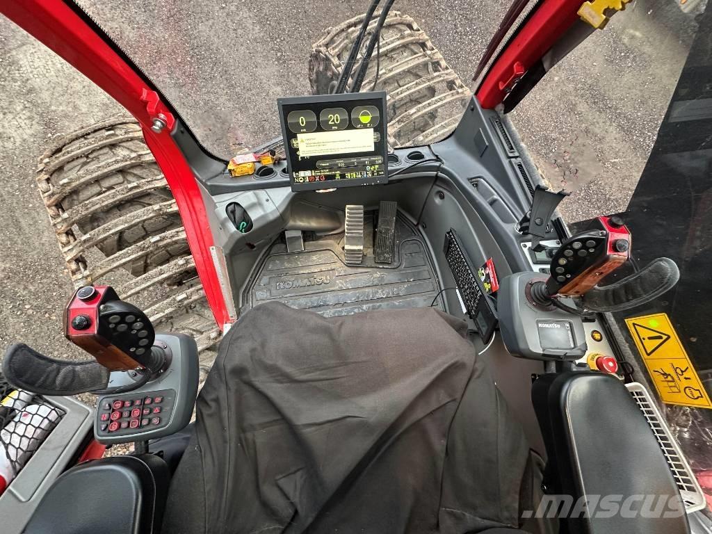 Komatsu 911 Betakarítók