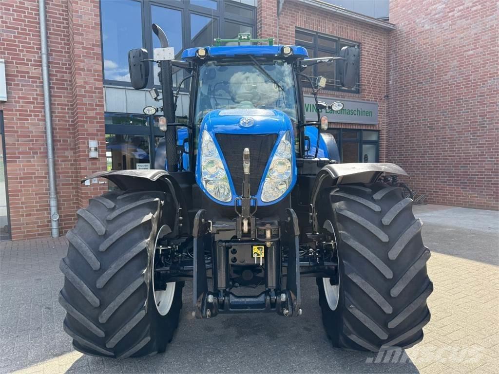 New Holland T7.220 Traktorok