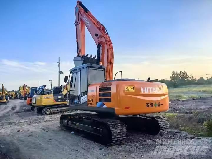 Hitachi ZX210 Lánctalpas kotrók