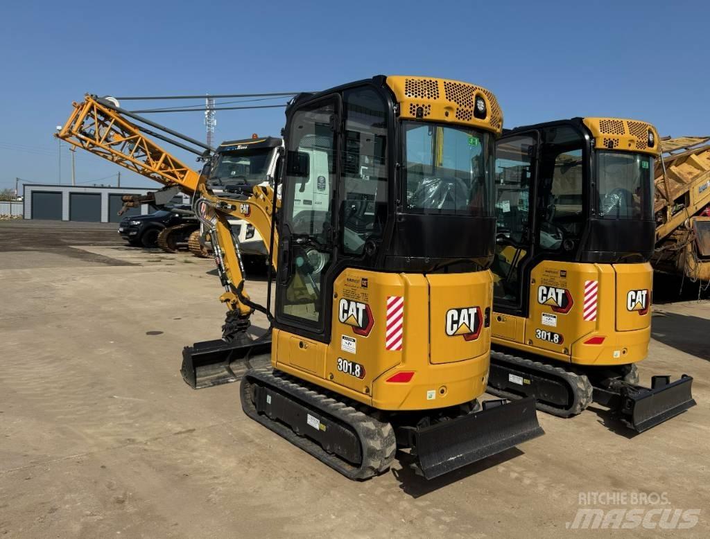 CAT 301.8 Mini kotrók < 7t