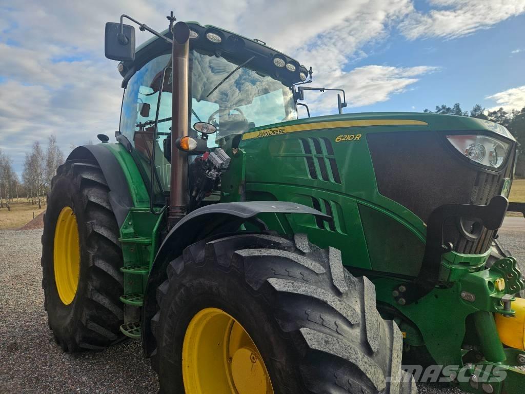 John Deere 6210 R Traktorok