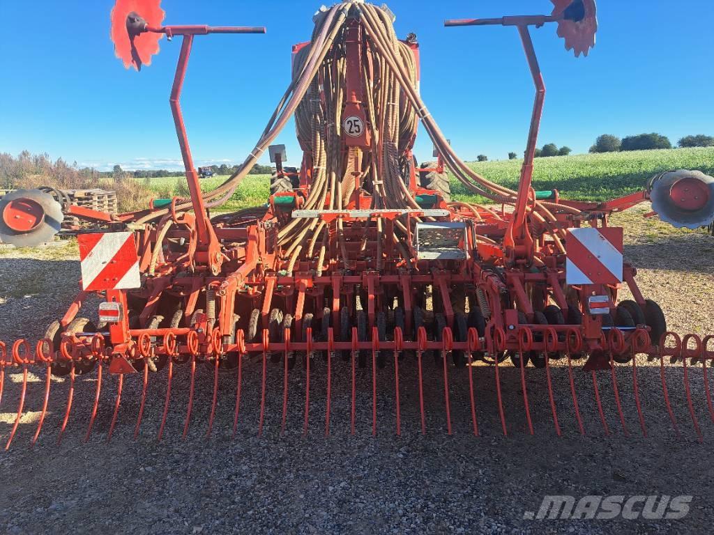  Såmaskine Kverneland Vetőgépek