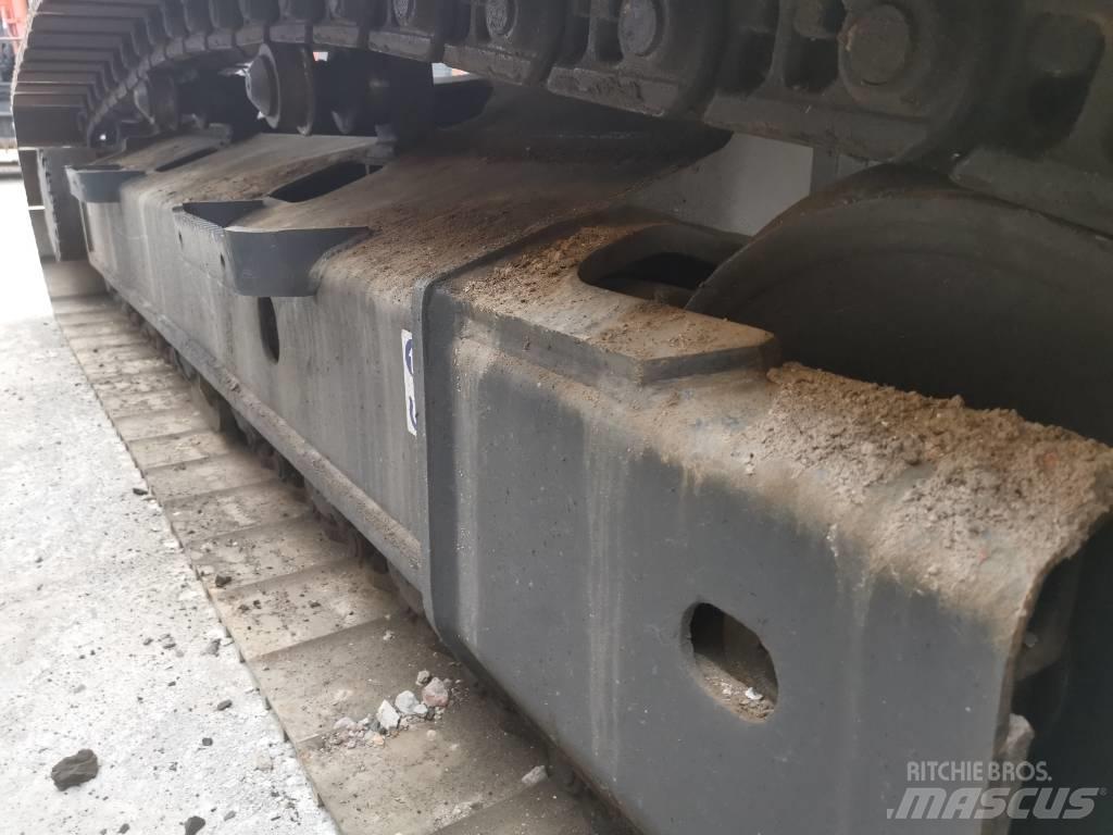 Komatsu PC 200 LC-8 Lánctalpas kotrók