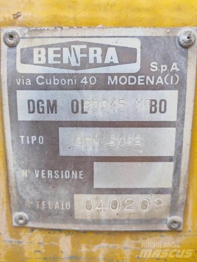Benfra 515B Gumikerekes homlokrakodók
