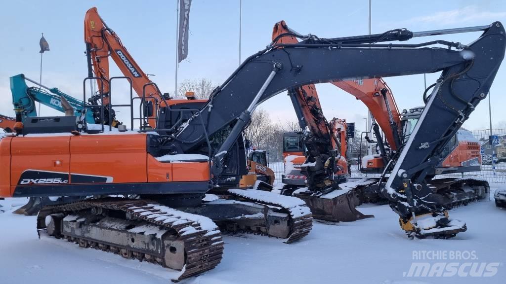 Doosan DX 255 LC-5 Lánctalpas kotrók