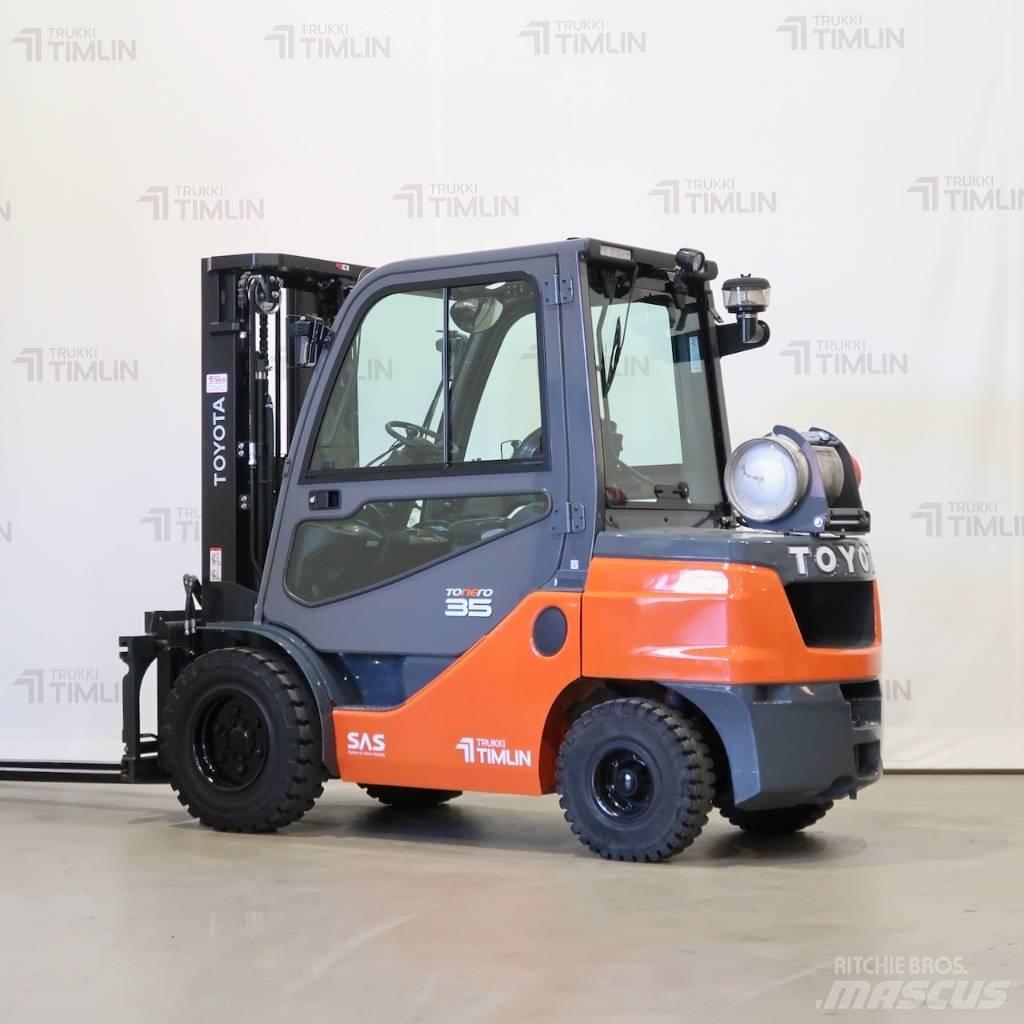 Toyota 02-8FGJF35 Gázüzemű targoncák
