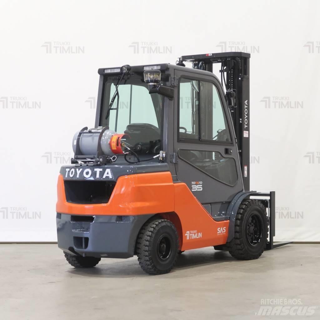Toyota 02-8FGJF35 Gázüzemű targoncák