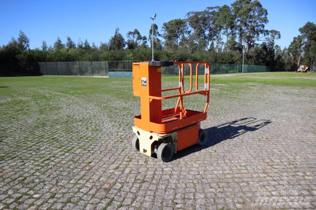 JLG 1230ES Személyemelők
