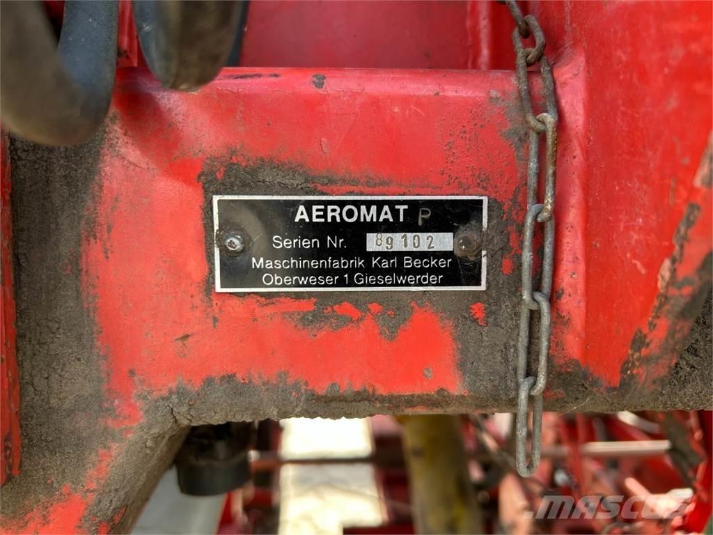 Becker Aeromat 6 Precíziós vetőgépek
