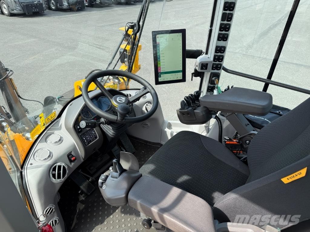 Volvo L 90 H LockUp Gumikerekes homlokrakodók