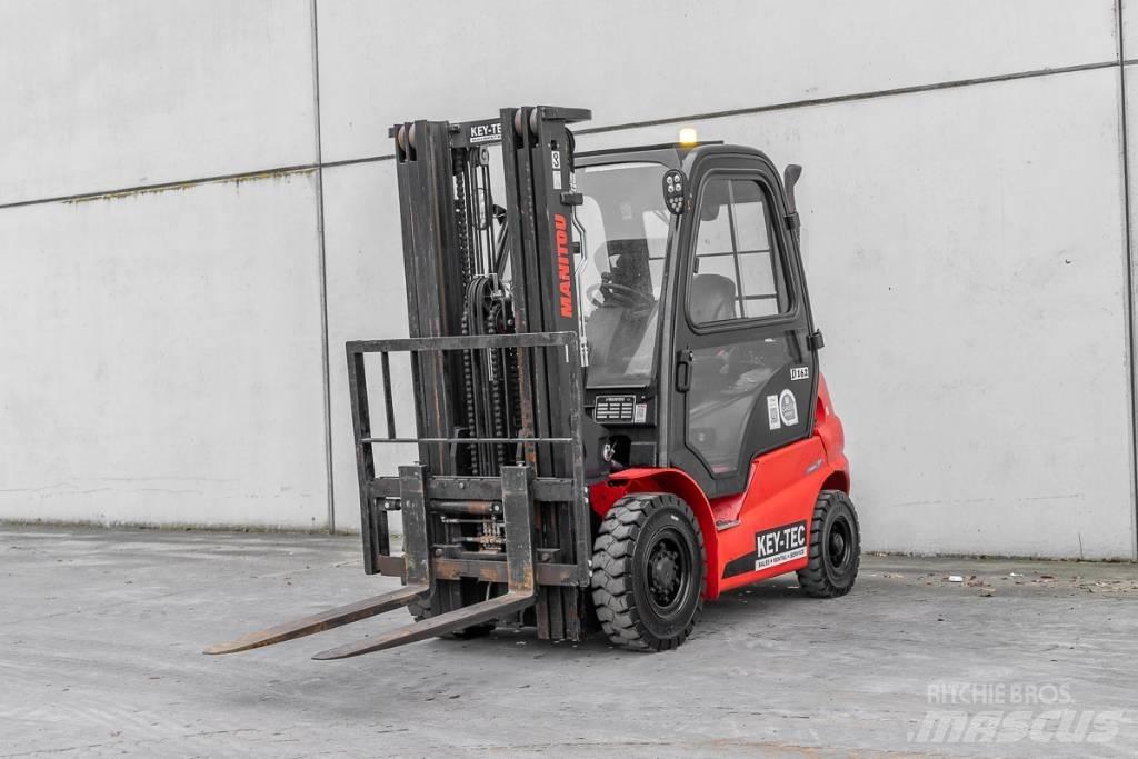 Manitou MI 25 D Dízel targoncák