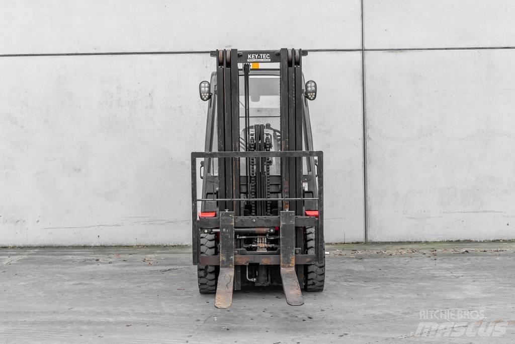 Manitou MI 25 D Dízel targoncák