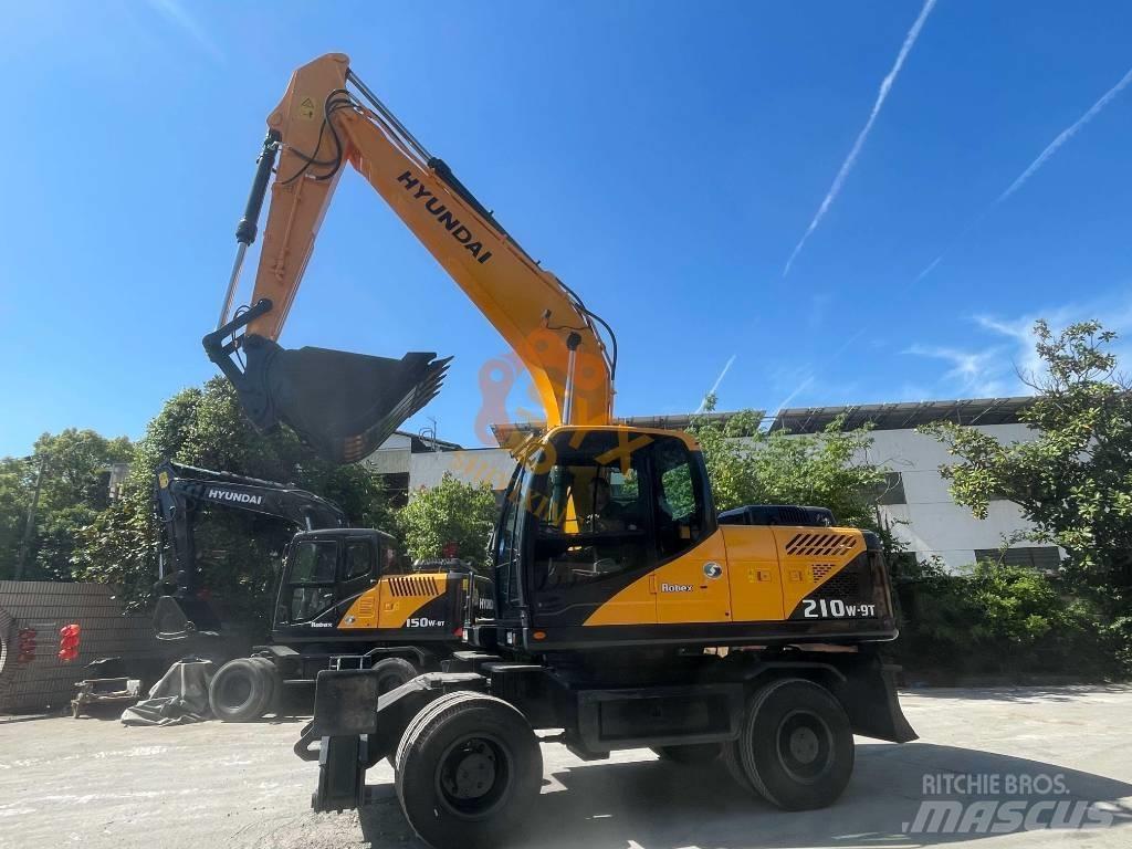 Hyundai Robex 210W-9 Gumikerekes kotrók