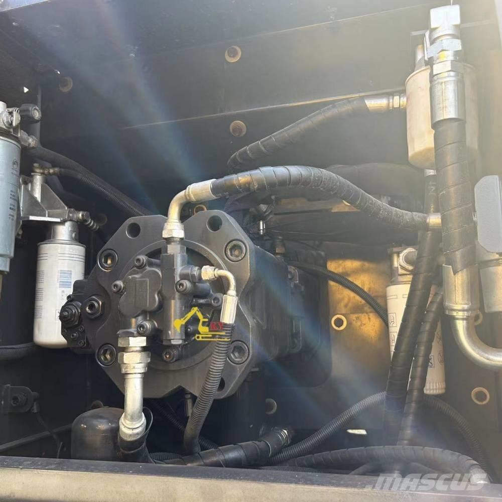 Volvo 290 Lánctalpas kotrók