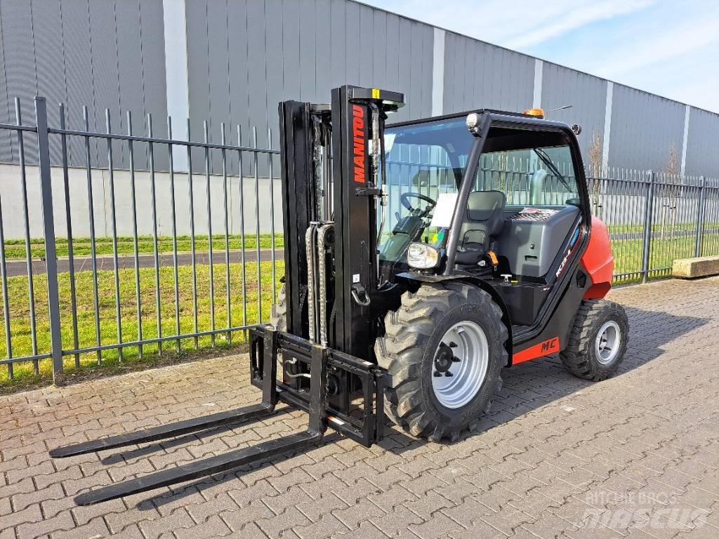 Manitou MC 25-4 Dízel targoncák