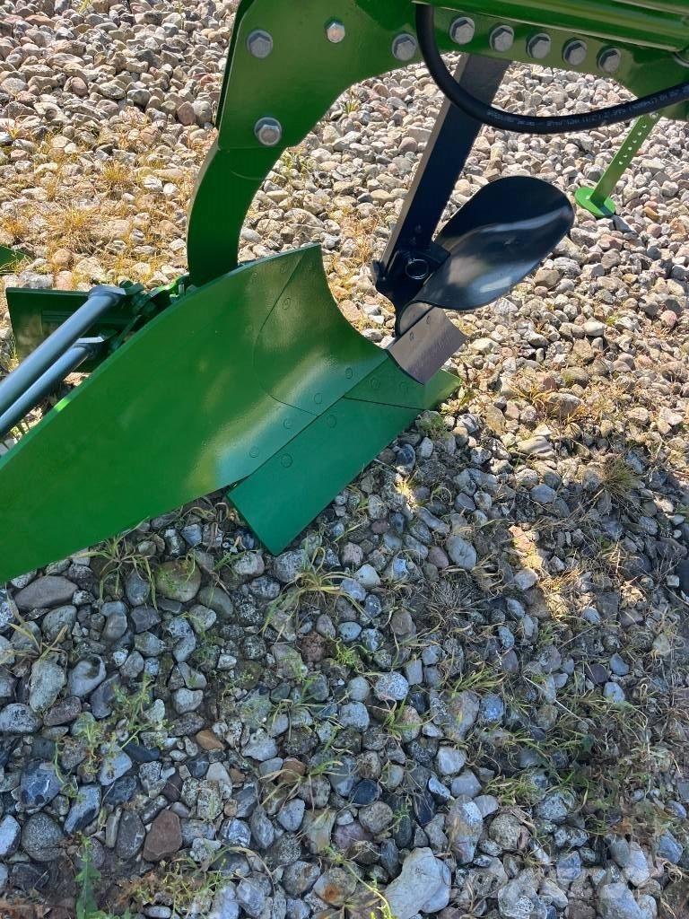 Amazone TERES Váltvaforgató ekék