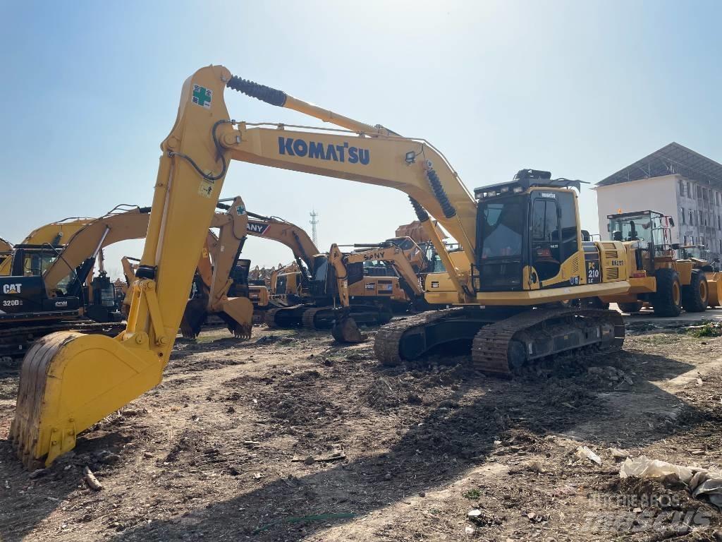 Komatsu 210 Lánctalpas kotrók