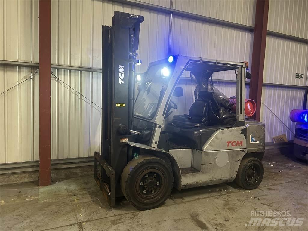 TCM J1F4A40LQ Gázüzemű targoncák