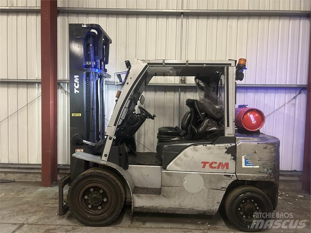 TCM J1F4A40LQ Gázüzemű targoncák