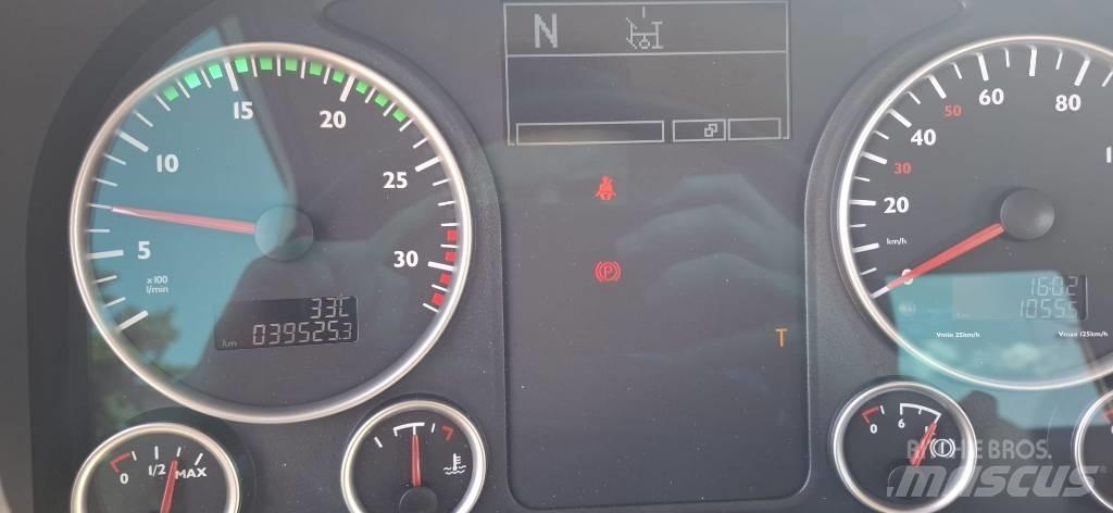 Palfinger P300 KS Teherautóra szerelt emelők és állványok