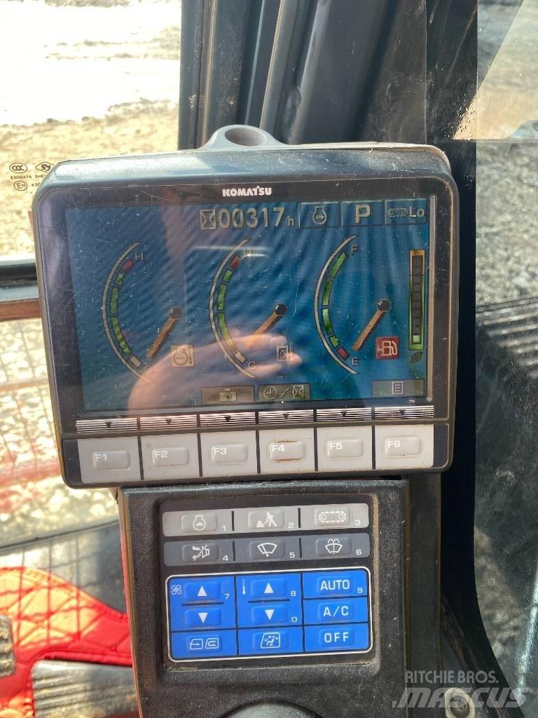 Komatsu PC 200-8 Lánctalpas kotrók
