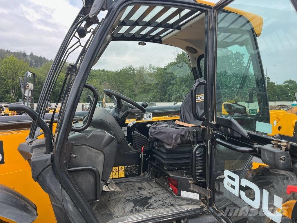 JCB 540-140 Teleszkópos rakodók