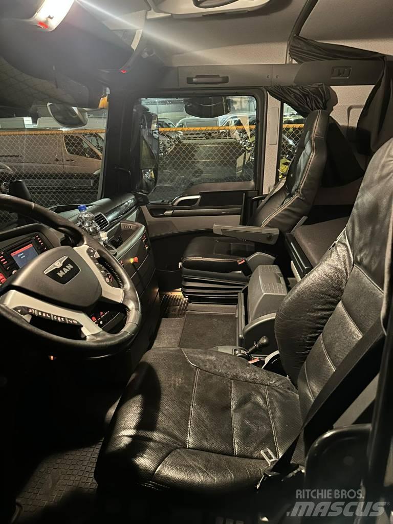 MAN TGX 26.560 Billenő teherautók