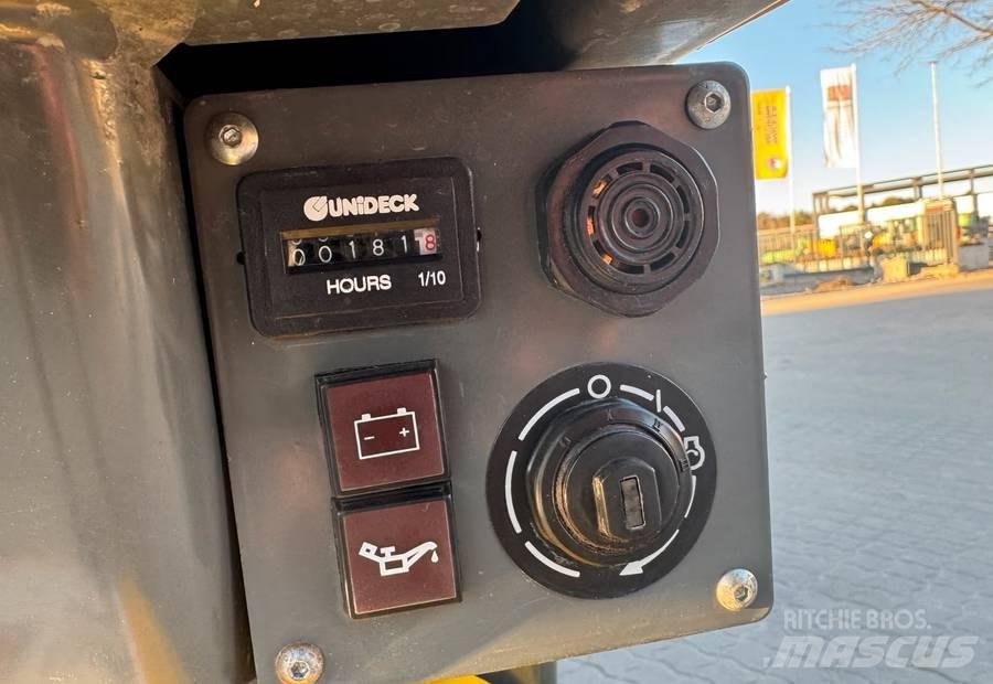 Wacker Neuson DT 08 Lánctalpas dömperek