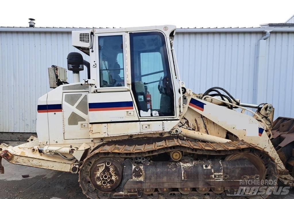 CAT 953 D Lánctalpas homlokrakodók