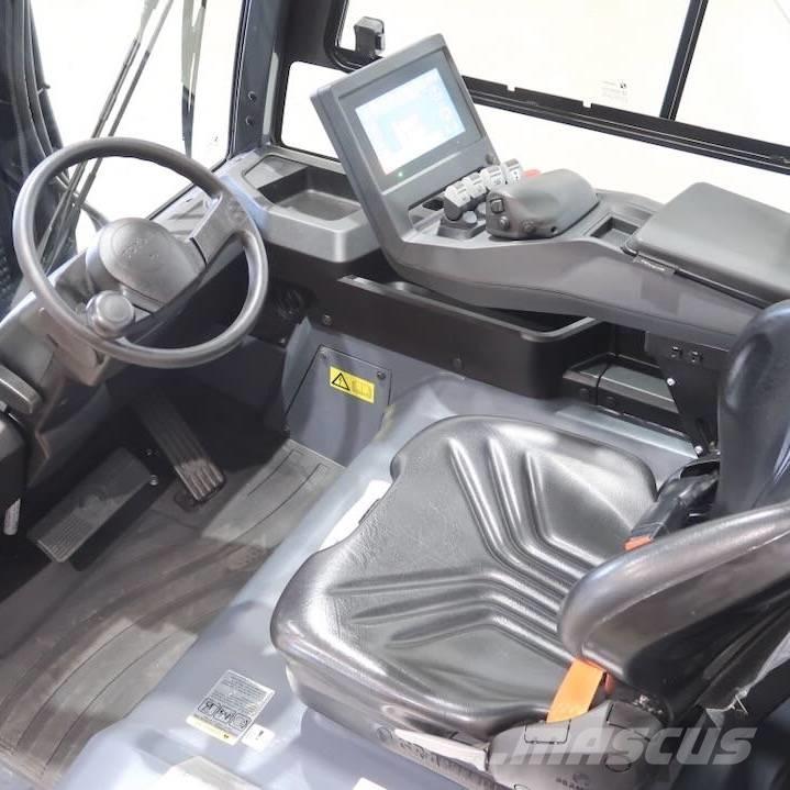 Toyota 9FBM25T Elektromos targoncák