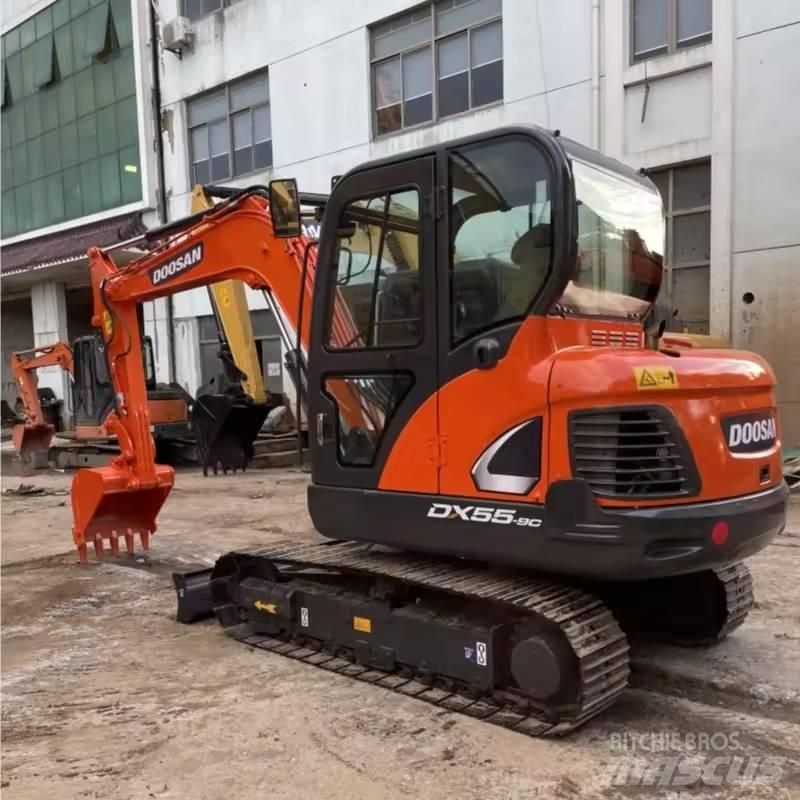 Doosan DX55 Lánctalpas kotrók