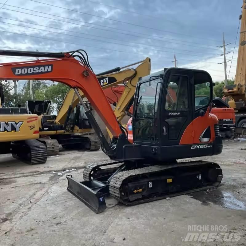 Doosan DX55 Lánctalpas kotrók