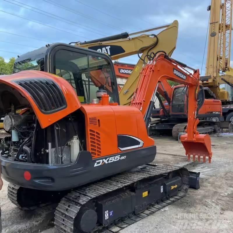 Doosan DX55 Lánctalpas kotrók